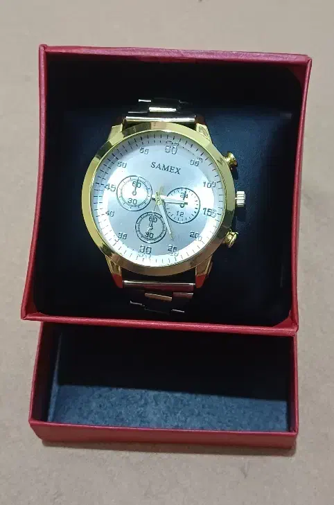 ساعت مچی|ساعت|بروجرد, |دیوار