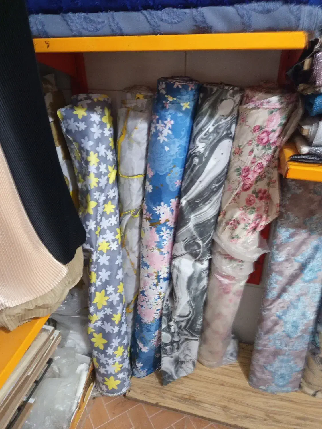 فروش انواع پارچه های لباسی و ملافه ای|لباس|محمدشهر, جعفرآباد|دیوار