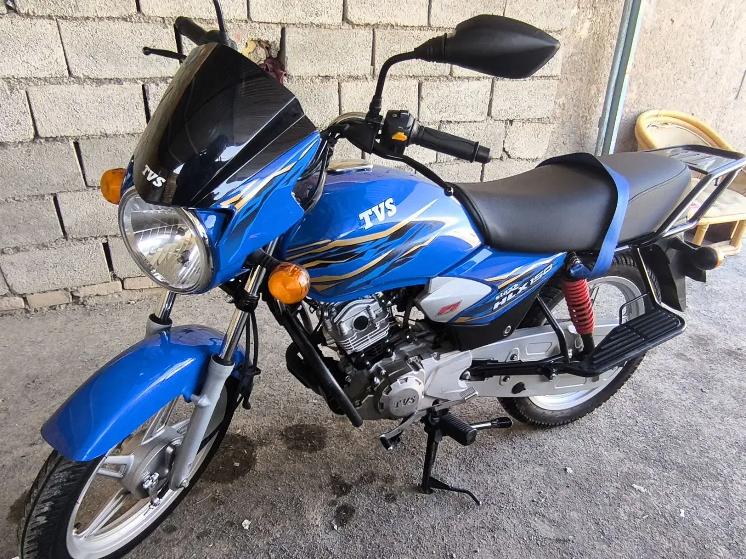 TVS اچ ال ایکس 1403|موتورسیکلت|تربت جام, بوستان وحدت|دیوار