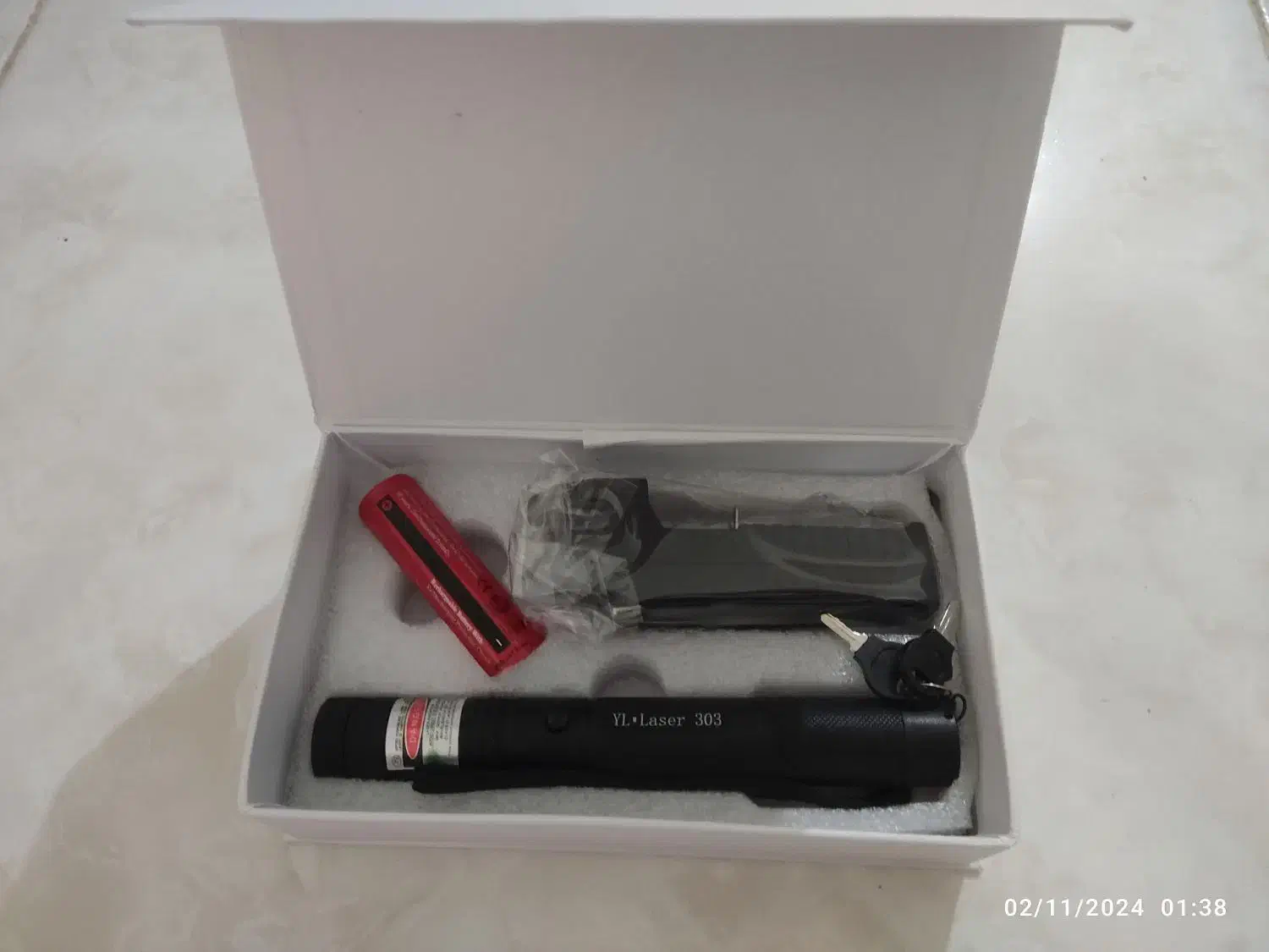 لیزرسبز|کلکسیون و سرگرمی|اصفهان, ملک‌شهر|دیوار