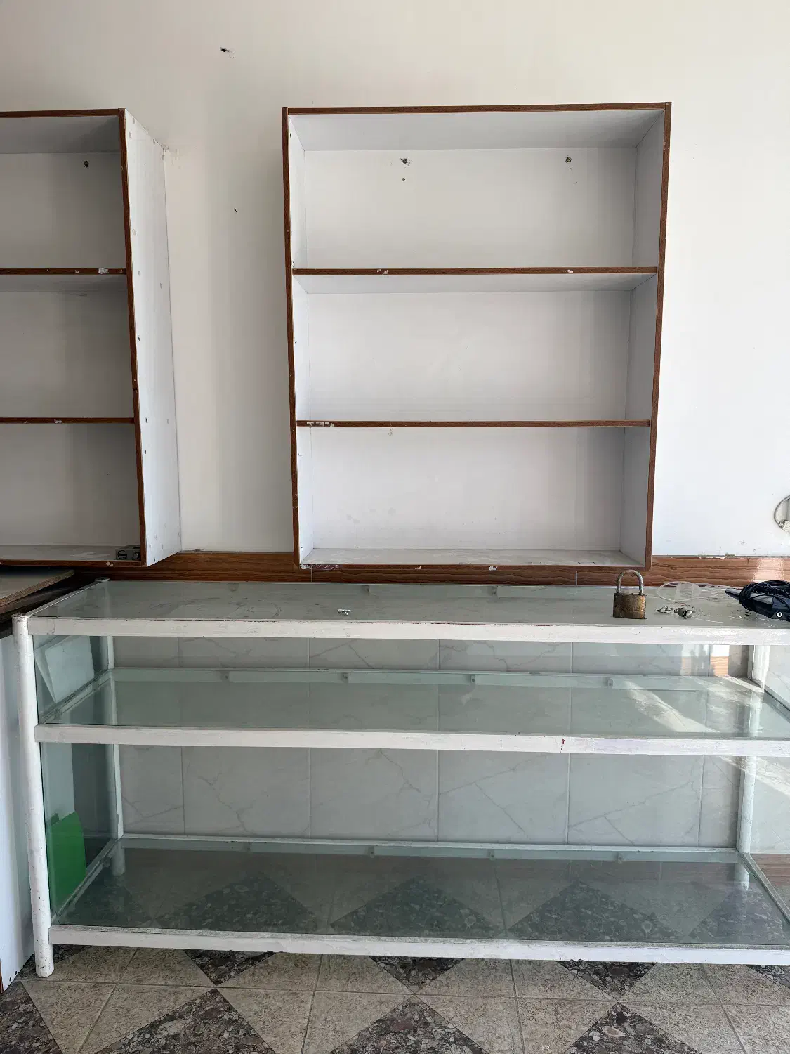 ویترین ودکور|فروشگاه و مغازه|قائم‌شهر, |دیوار