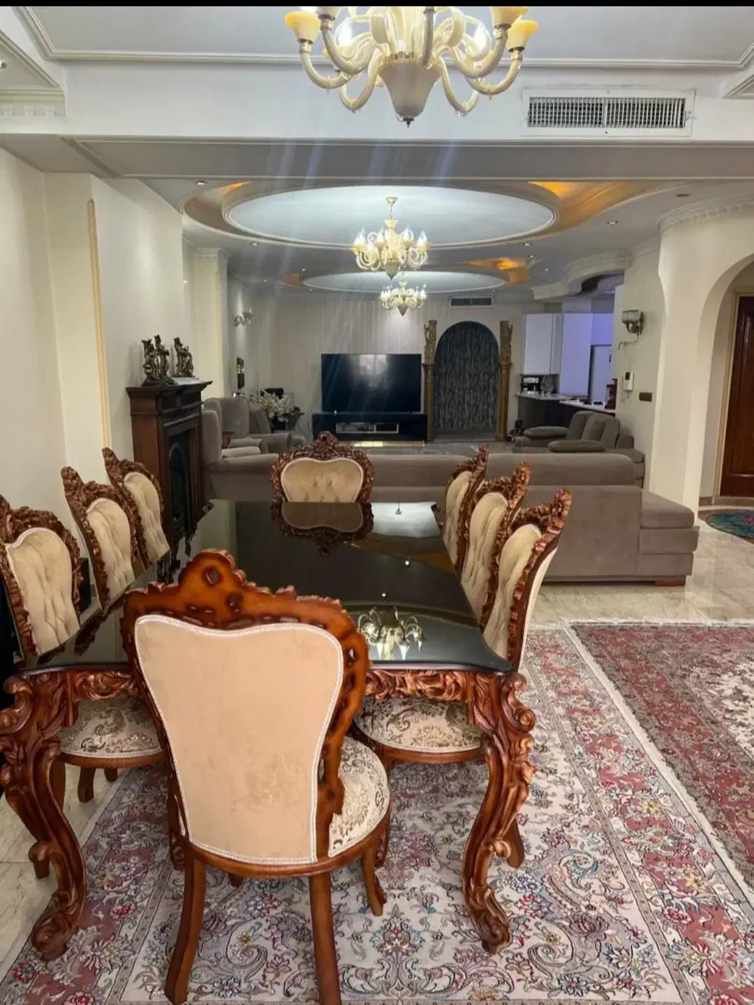 دربستی/۴۵۵ متر/بازسازی شده/غرق نور/سروستان ها|اجارهٔ آپارتمان|تهران, گلستان (شهرک راه آهن)|دیوار
