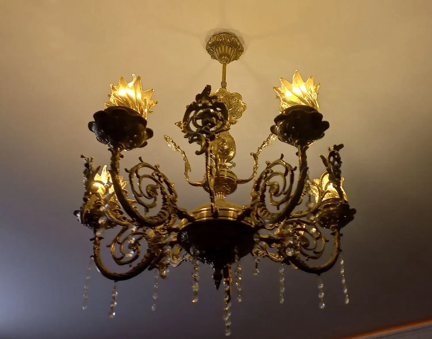 لوستر ۵ شاخه جنس برنز|لوستر و چراغ آویز|اصفهان, شهید رجایی|دیوار