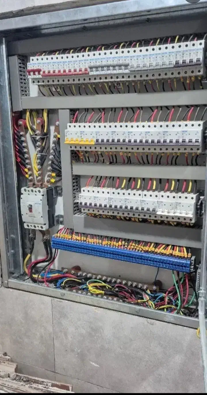 برق کار ساختمان|خدمات پیشه و مهارت|بندرعباس, |دیوار