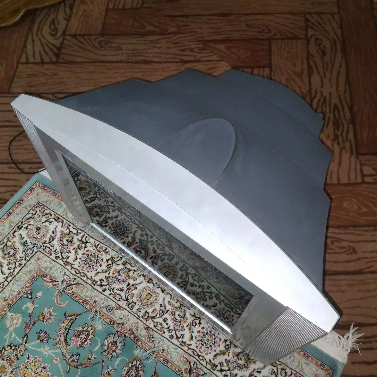 تلوزیون|تلویزیون و پروژکتور|فردیس, داوری|دیوار