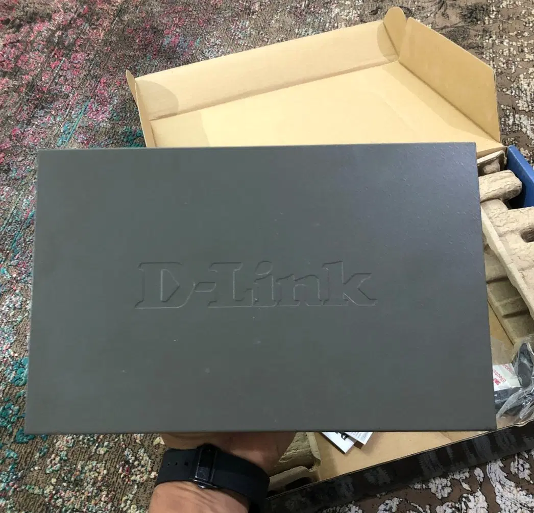 سوئیچ Dlink 1024D|مودم و تجهیزات شبکه|فردیس, سرحد آباد|دیوار