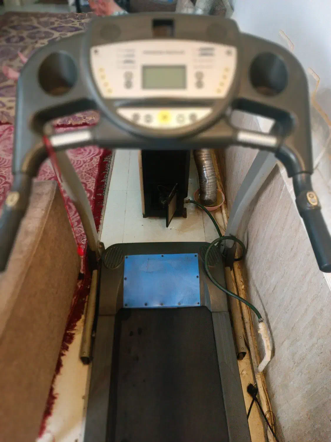 تردمیل کاملا سالم|تجهیزات ورزشی|صفادشت, |دیوار