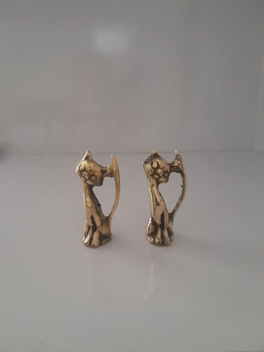 گربه و بچه گوزن برنز|مجسمه، تندیس، ماکت|کرمانشاه, |دیوار