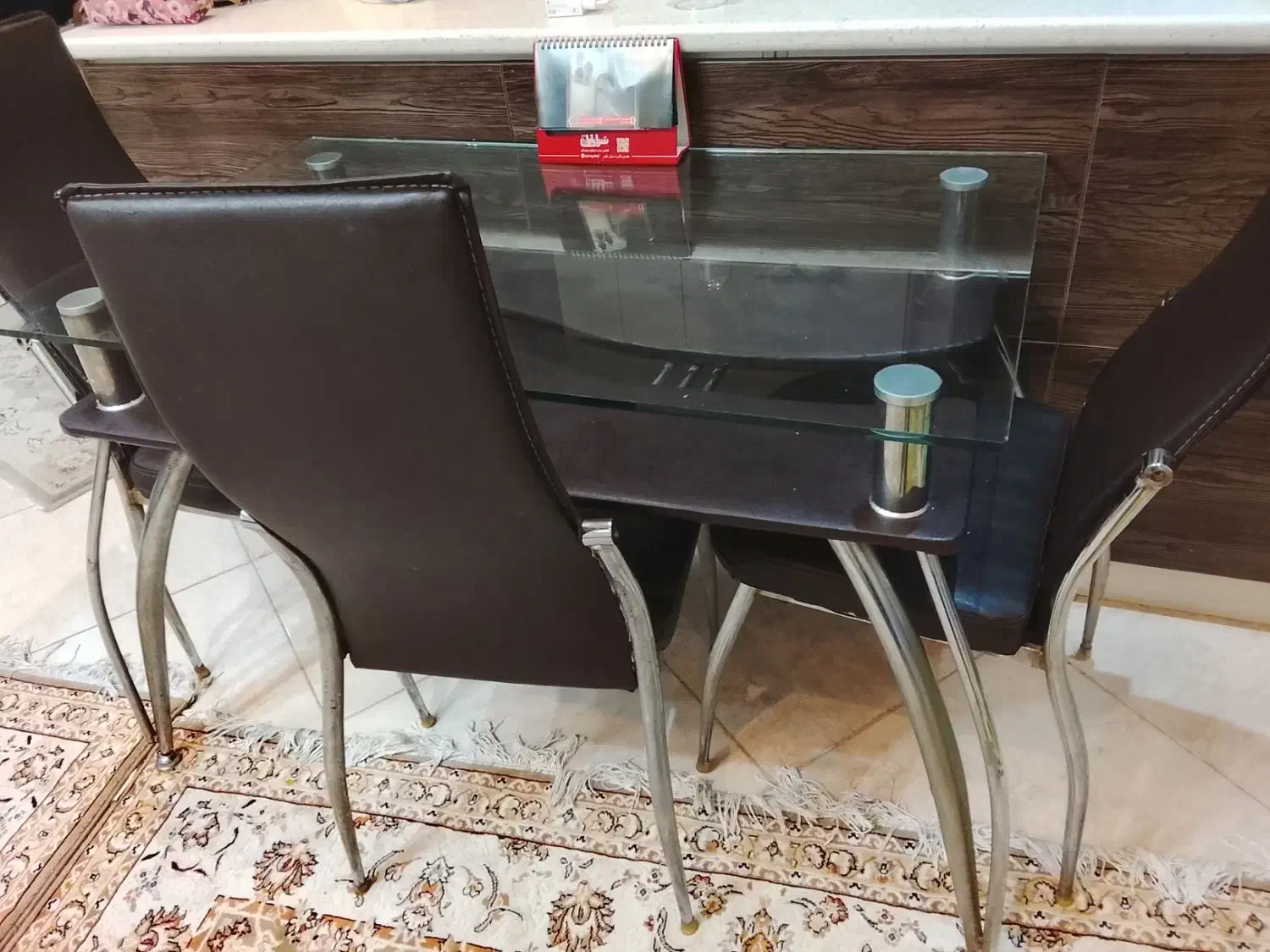 میز ناهارخوری|میز و صندلی غذاخوری|صومعهسرا, |دیوار