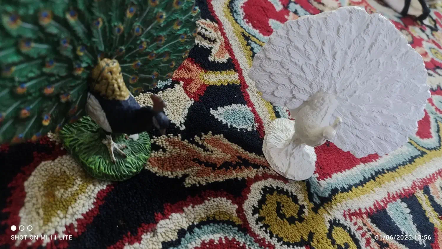 مجسمه طاووس بال باز|مجسمه، تندیس، ماکت|تهران, والفجر (افسریه)|دیوار