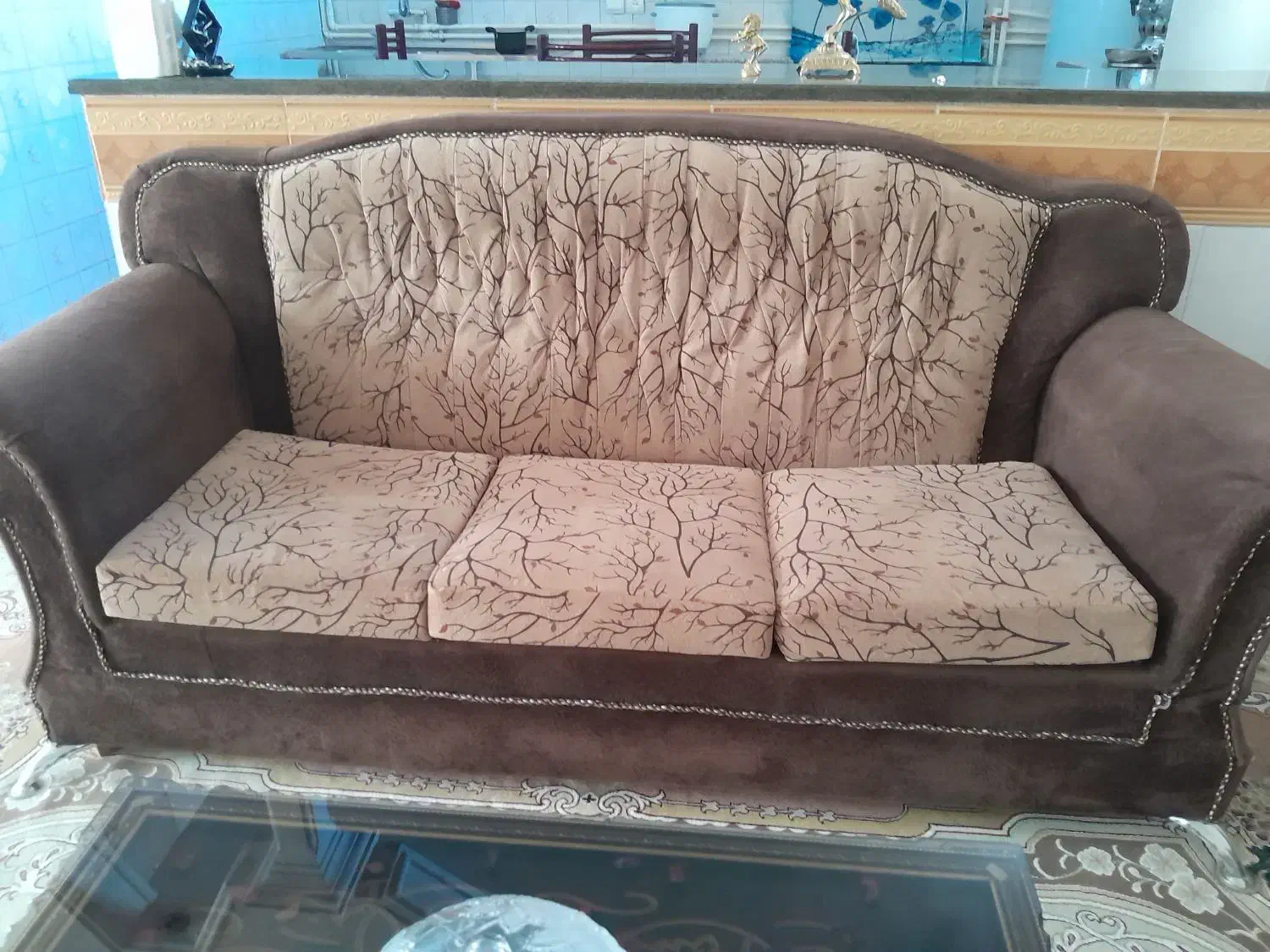 ۴میلیون|مبلمان خانگی و میز عسلی|جوکار, |دیوار