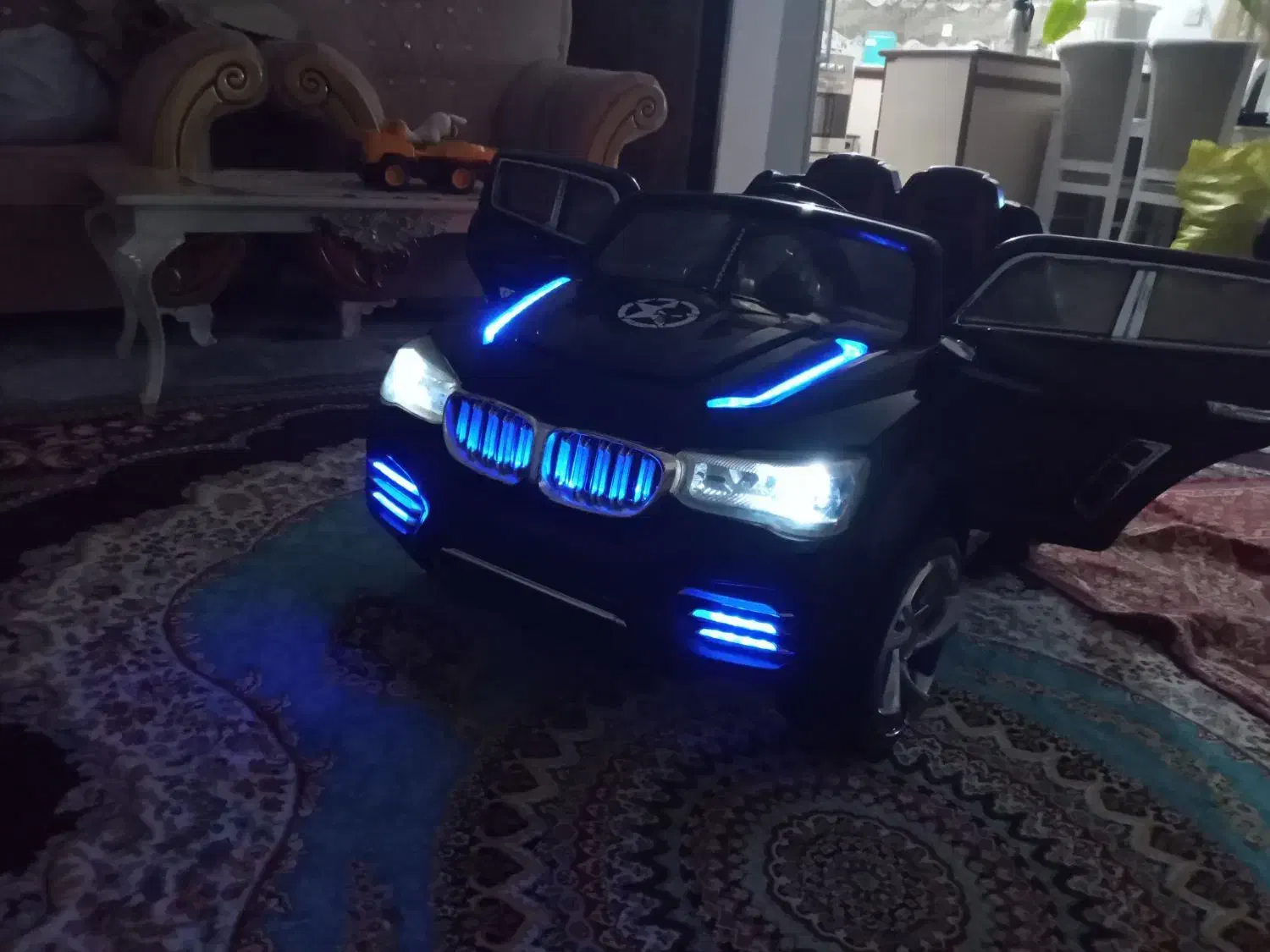 ماشین شارژی نو|اسباب‌بازی بچه|اهر, |دیوار