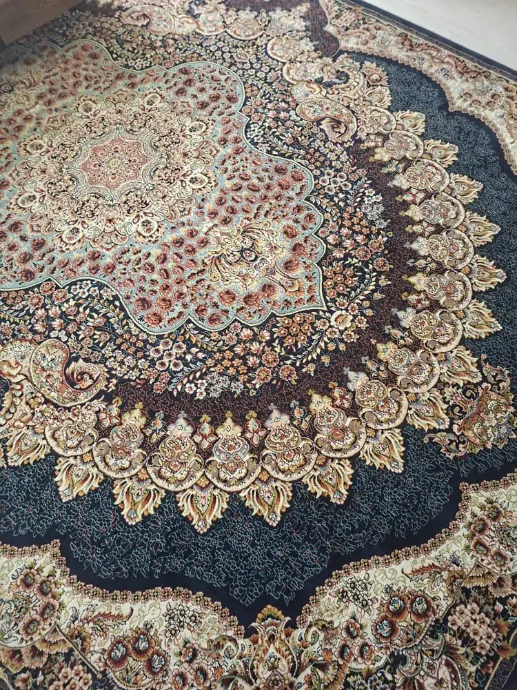 فرش ۹ متری زمینه سورمه ای|فرش|شاهین‌شهر, دهخدا|دیوار