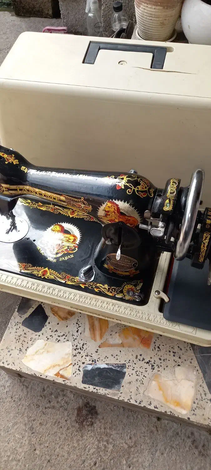 چرخ خیاطی به کار سالم|چرخ خیاطی و ریسندگی|بندر انزلی, کلیور|دیوار