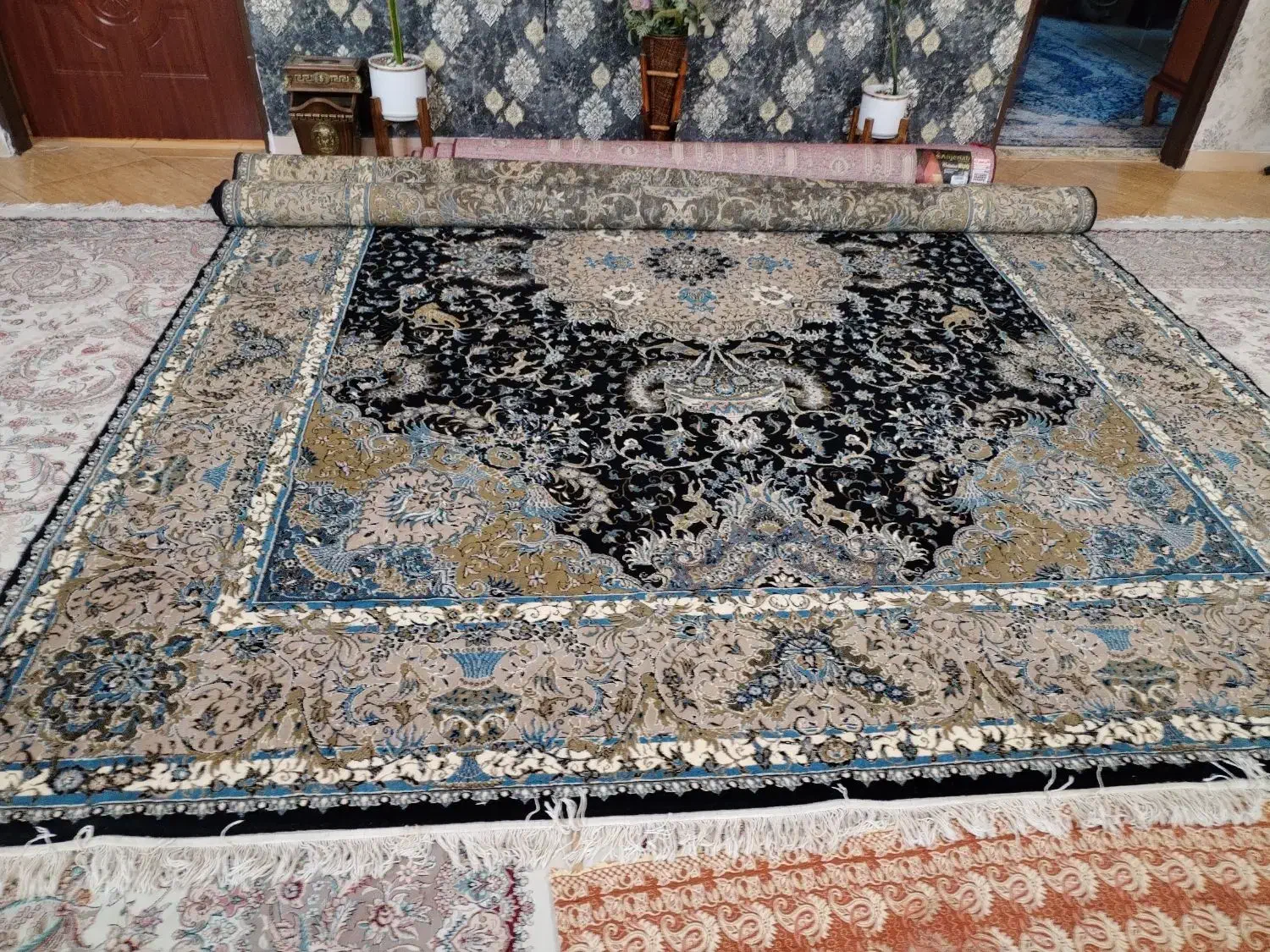 فرش 12 متری سورمه ای اطمینان بیدگل کاشان|فرش|شاندیز, |دیوار