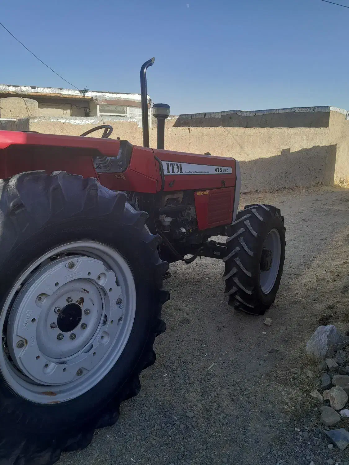 تراکتور ۴۷۵ مدل ۴۰۰|خودرو سنگین|سنندج, |دیوار
