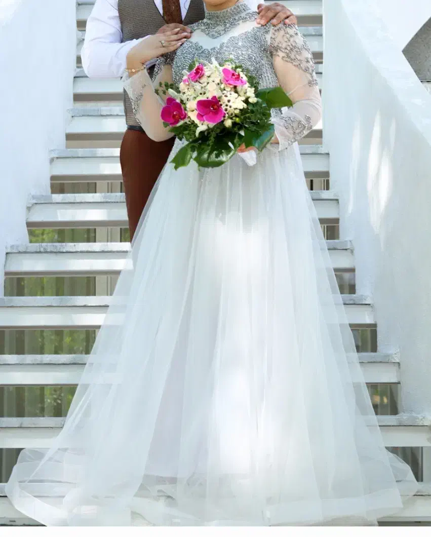 لباس عروس|لباس|اسلام‌شهر, شهرک واوان|دیوار