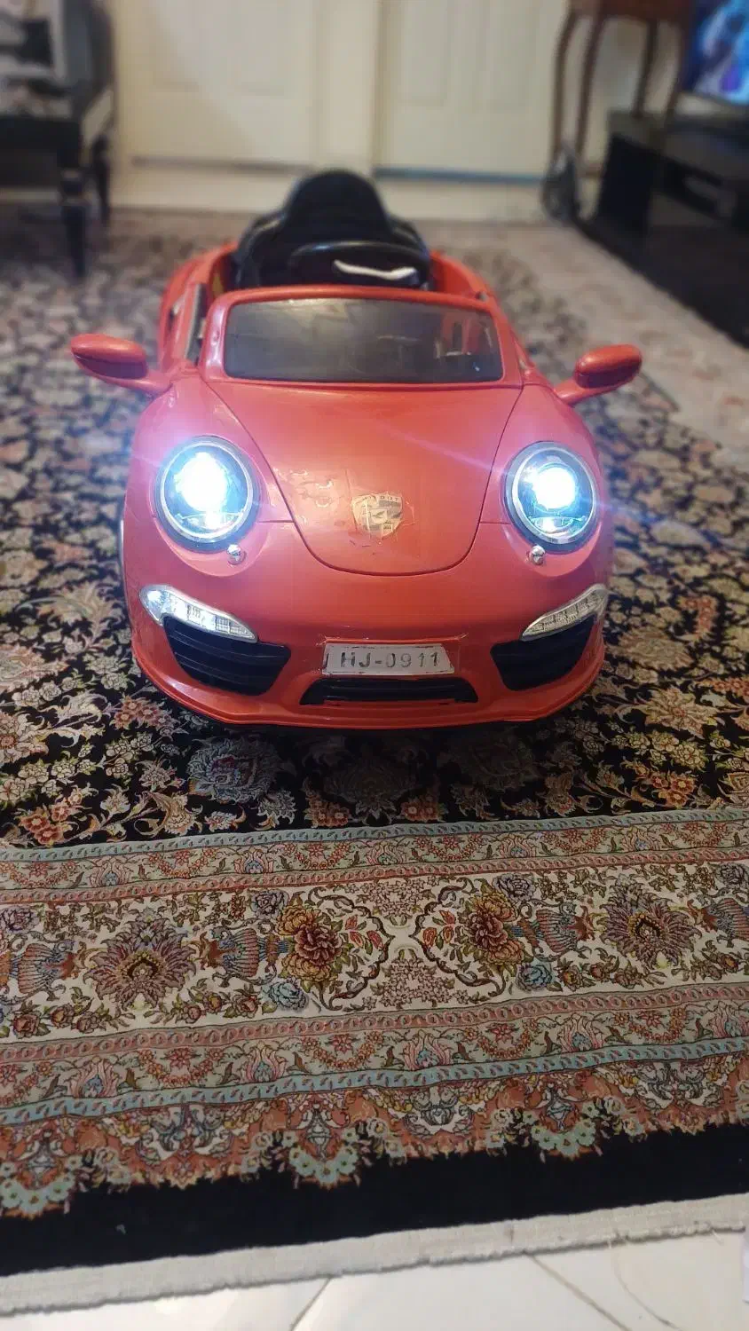 ماشین شارژی دارای کنترل|اسباببازی بچه|تهران, افسریه شمالی|دیوار