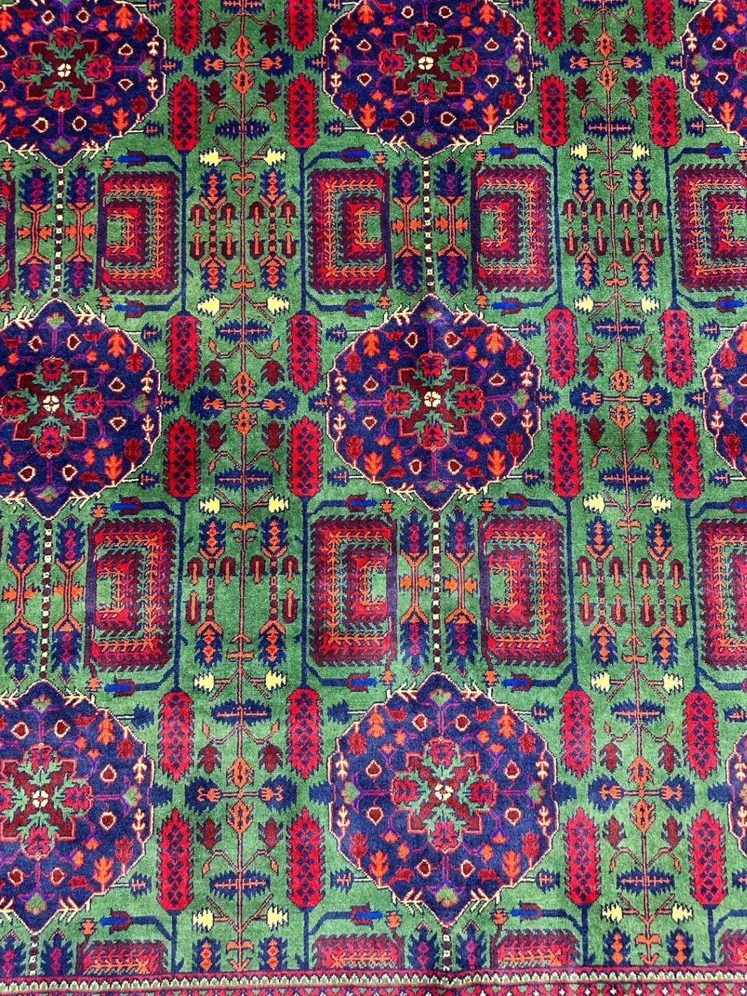 فرش دستبافت 6متری تمام کرک درجه یک سبز|فرش|مشهد, سجاد شهر|دیوار