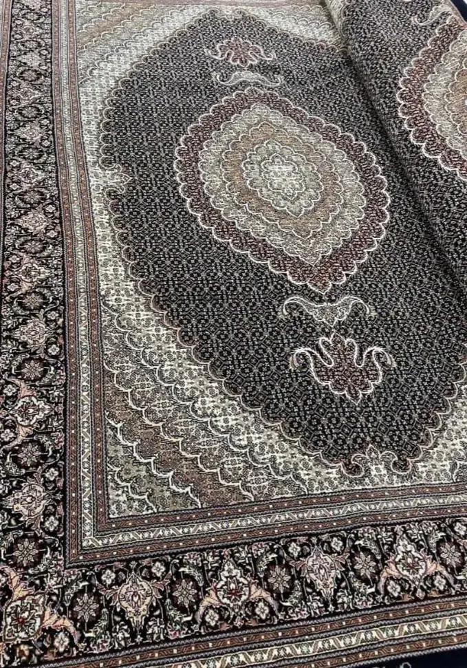 پاسداران‌‌‌دولت‌شریعتی‌دروس (خریدار‌ی‌فرش‌فروشی)|فرش|تهران, قلهک|دیوار