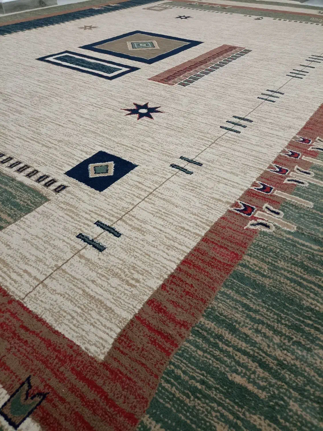 فرش ۱۲ متری ۵۰۰شانه|فرش|فریدون‌کنار, |دیوار