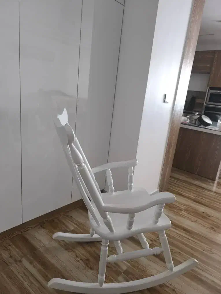 صندلی راک|صندلی و نیمکت|رشت, رشتیان|دیوار