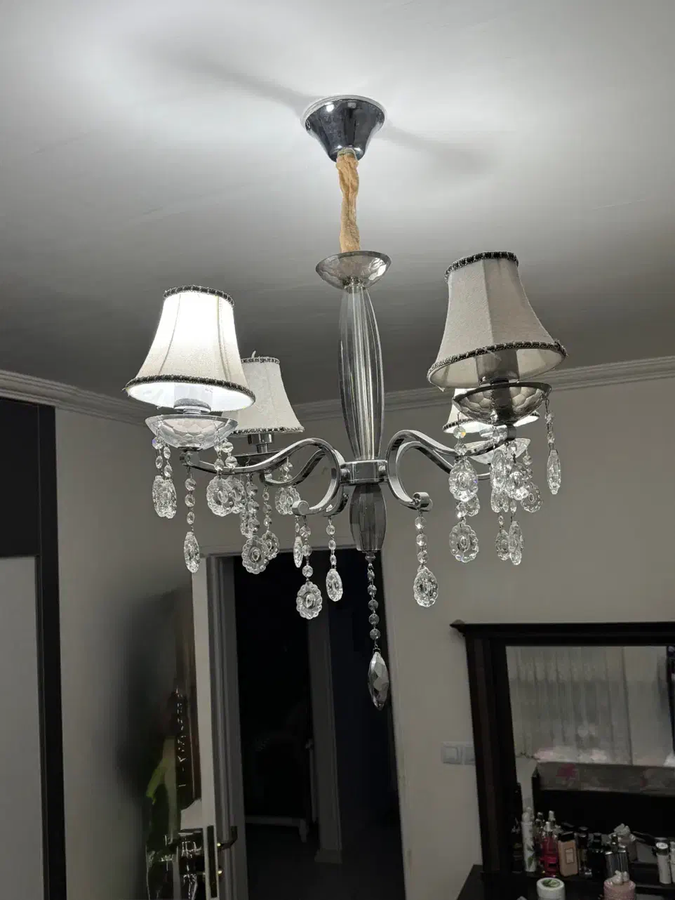 لوستر استیل یک عدد مناسب برای اتاق خواب یاآشپزخانه|لوستر و چراغ آویز|ارومیه, |دیوار