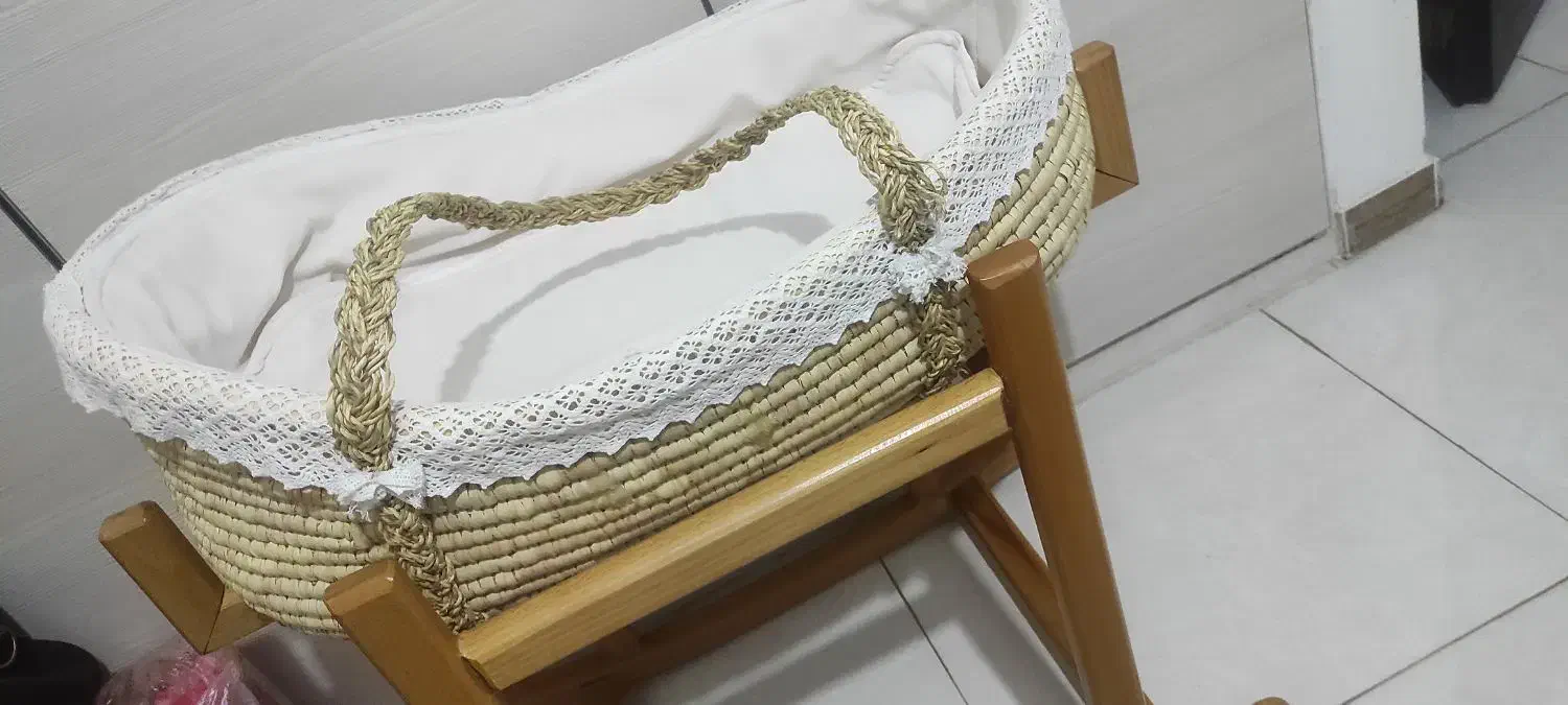 گهواره نوزاد|تخت و سرویس خواب|اراک, |دیوار