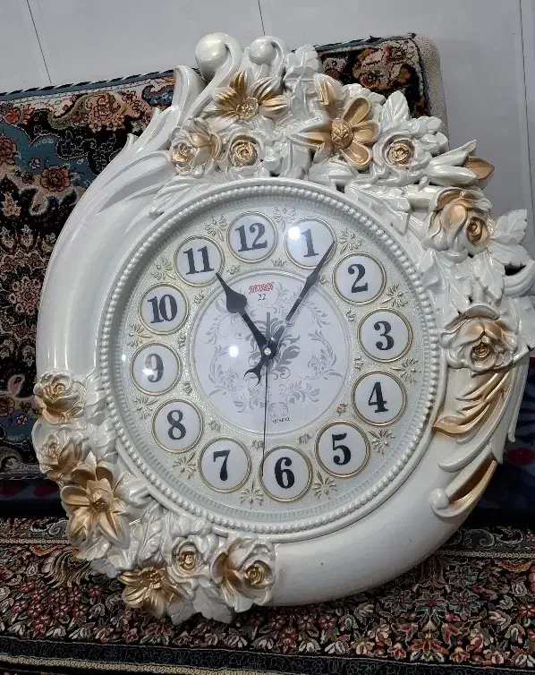 ساعت شیک|ساعت دیواری و تزئینی|قم, علی آباد|دیوار