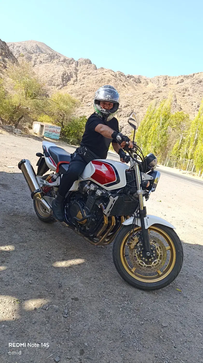 موتورسنگین سی بی ۱۳۰۰|موتورسیکلت|کاشمر, |دیوار