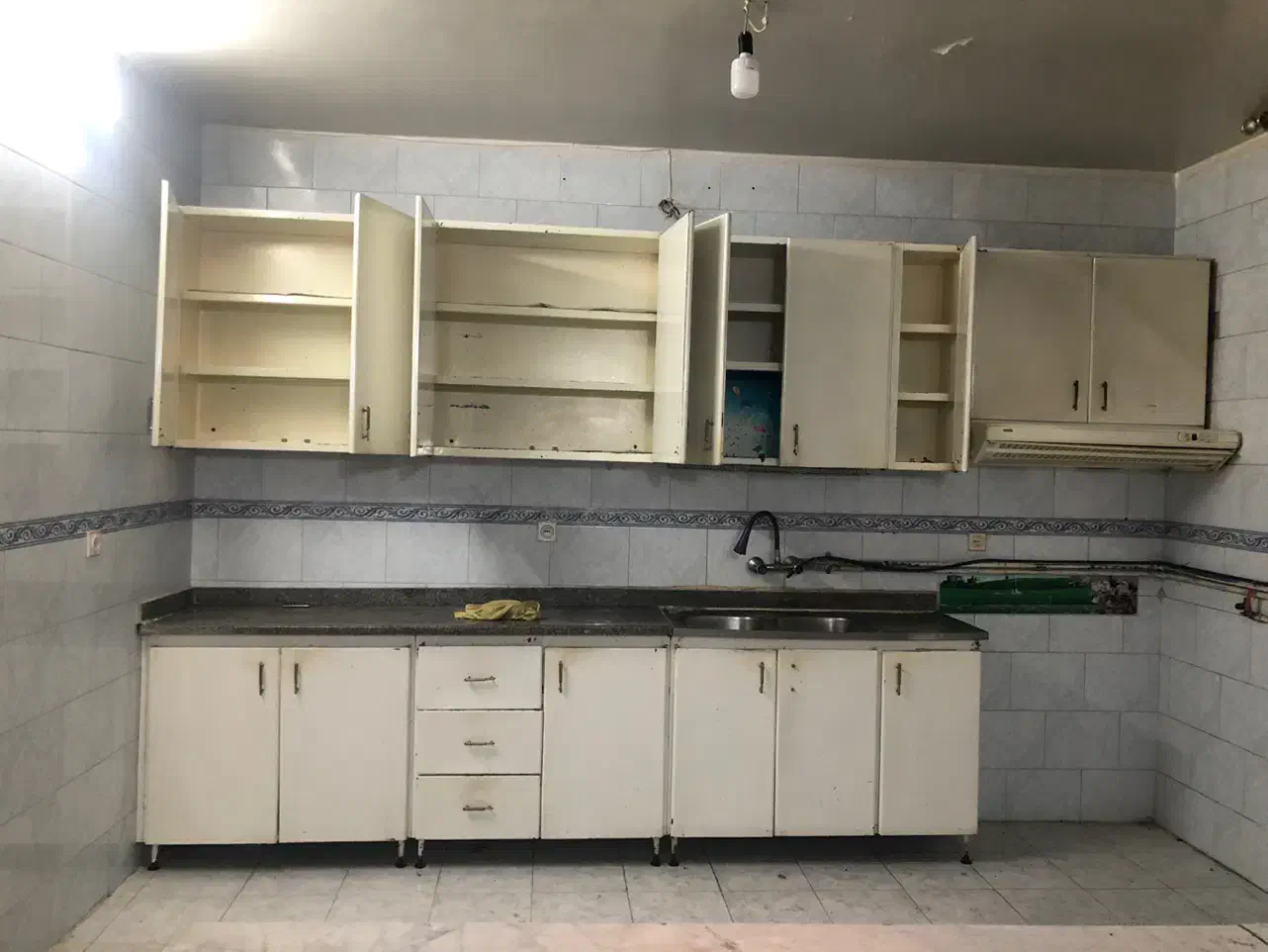 کابینت فلزی|آبچکان و نظمدهنده ظروف|سمنان, |دیوار