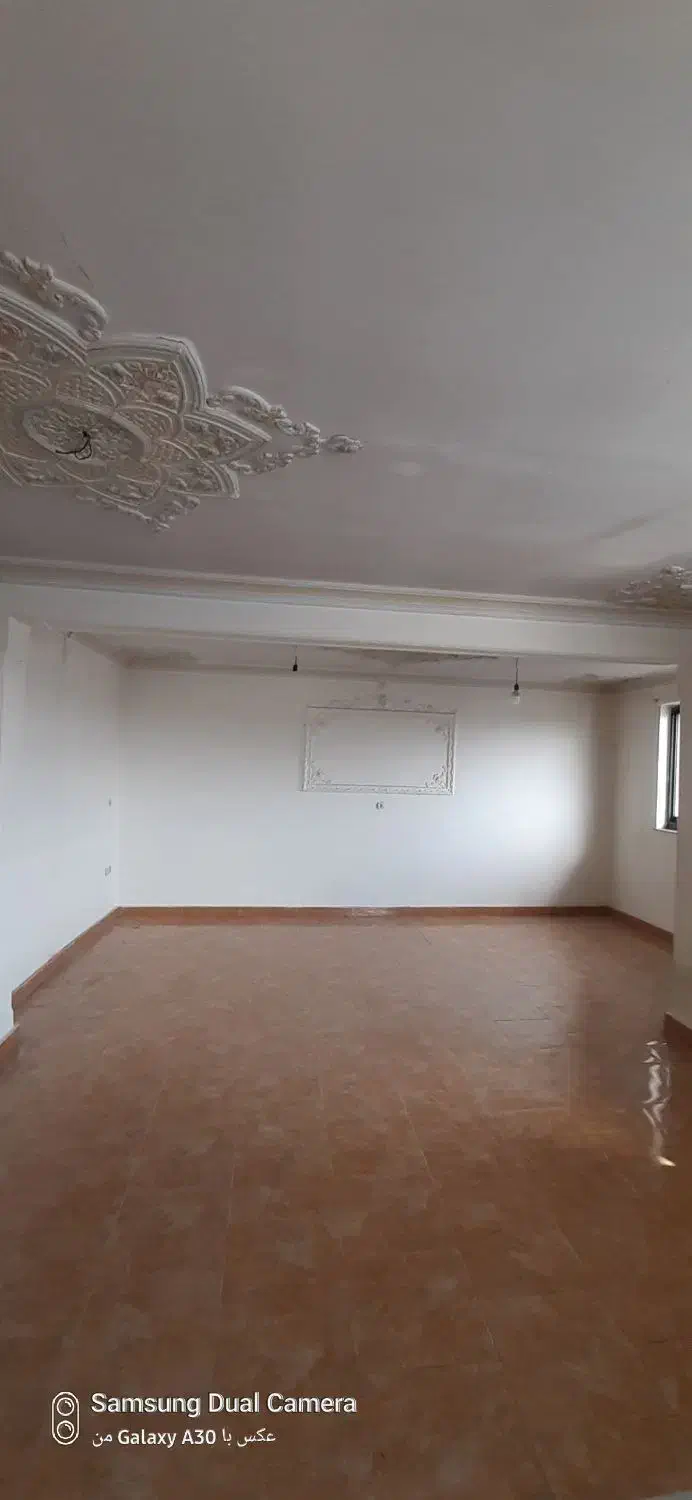 خانه ویلایی نقلی فلکه گاز کوچه هادی پور ۲۰۰ماهی۷|اجارهٔ خانه و ویلا|رشت, قاسمیه|دیوار