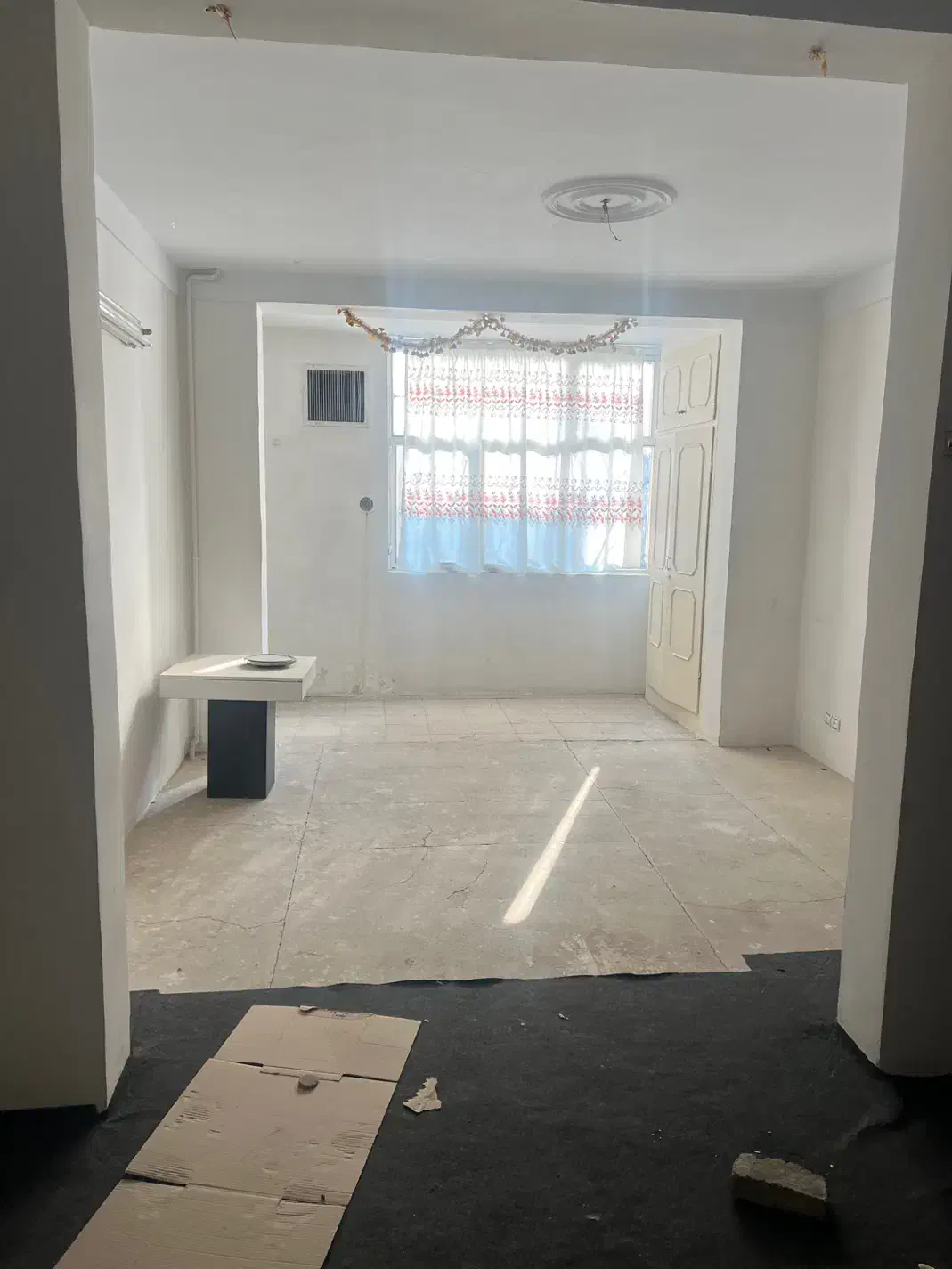 ۱۸۰ متر زیربنا ۳ طبقه ۶۰ متری بنی هاشم مستغلات