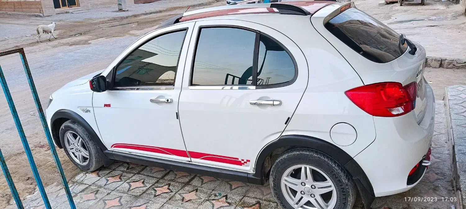 کوییک سفید قرمز شیک خوش رخ|خودرو سواری و وانت|چابهار, |دیوار