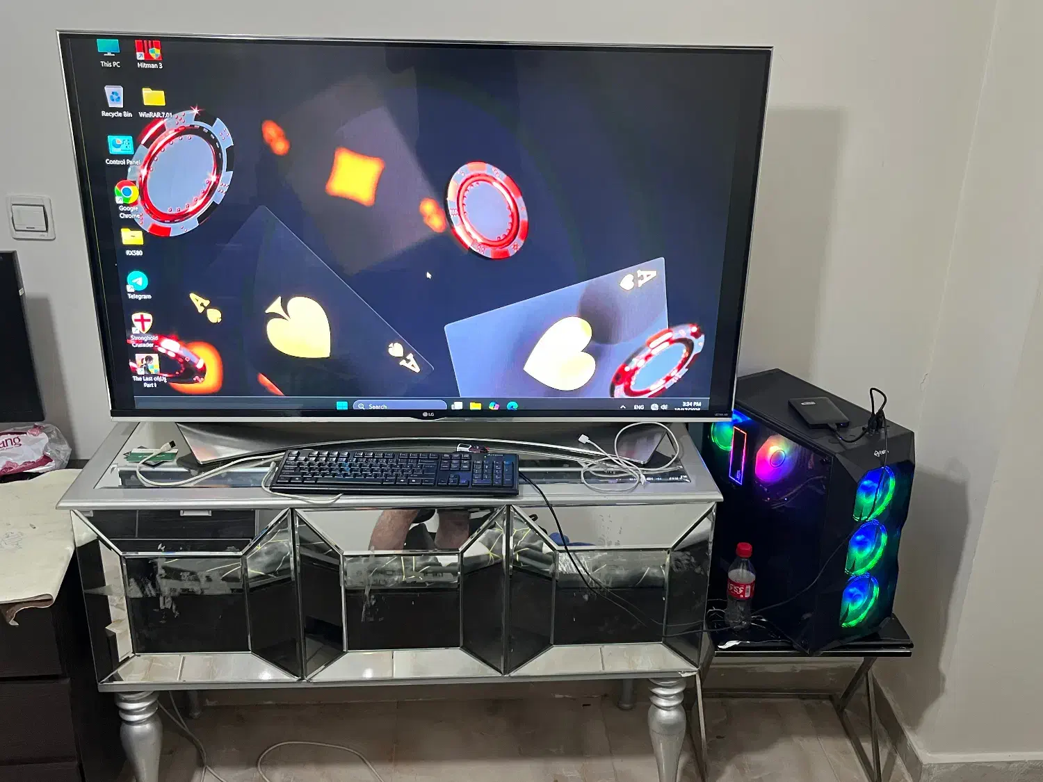 یک عدد کیس گیمینگ و تلوزیون ۵۵اینچ ال جی|تلویزیون و پروژکتور|اندیشه, اندیشه فاز ۱|دیوار