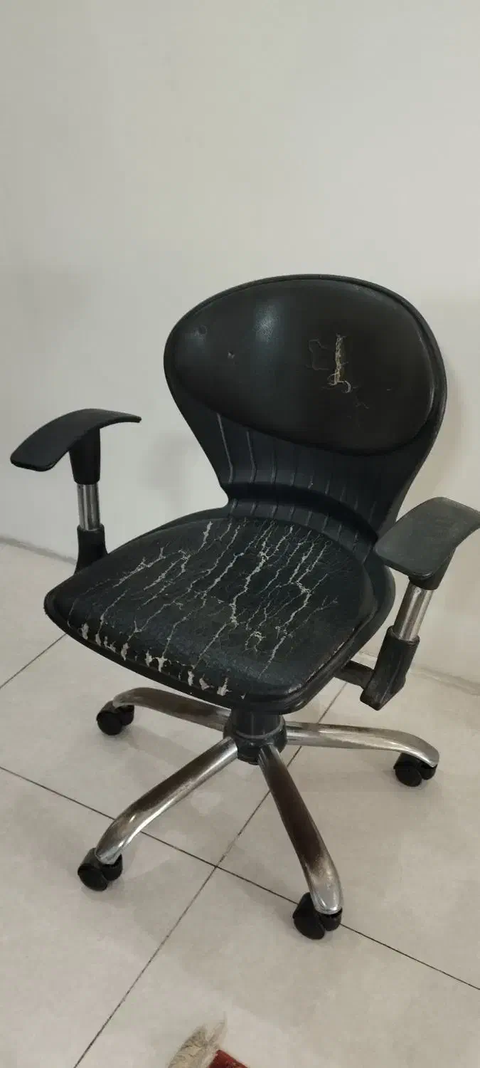 صندلی گردان|مبلمان اداری|مشهد, الهیه|دیوار