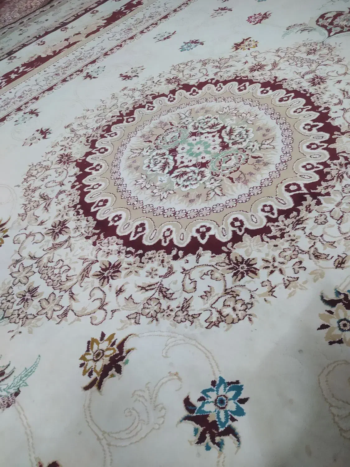 یک عددفرش ۱۲متری سالم بفروش میرسد|فرش|زابل, |دیوار