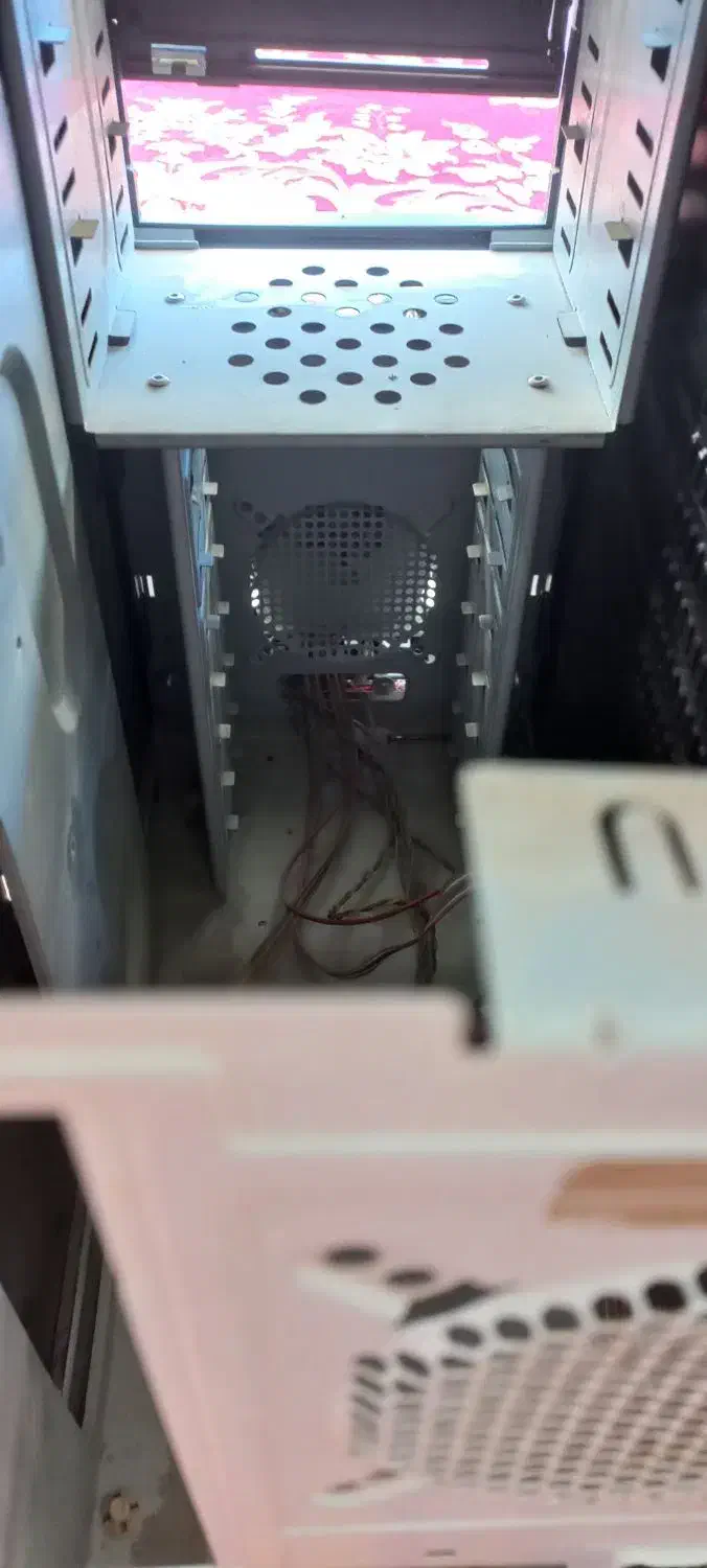 پوست کیس|رایانه رومیزی|فرخشهر, |دیوار