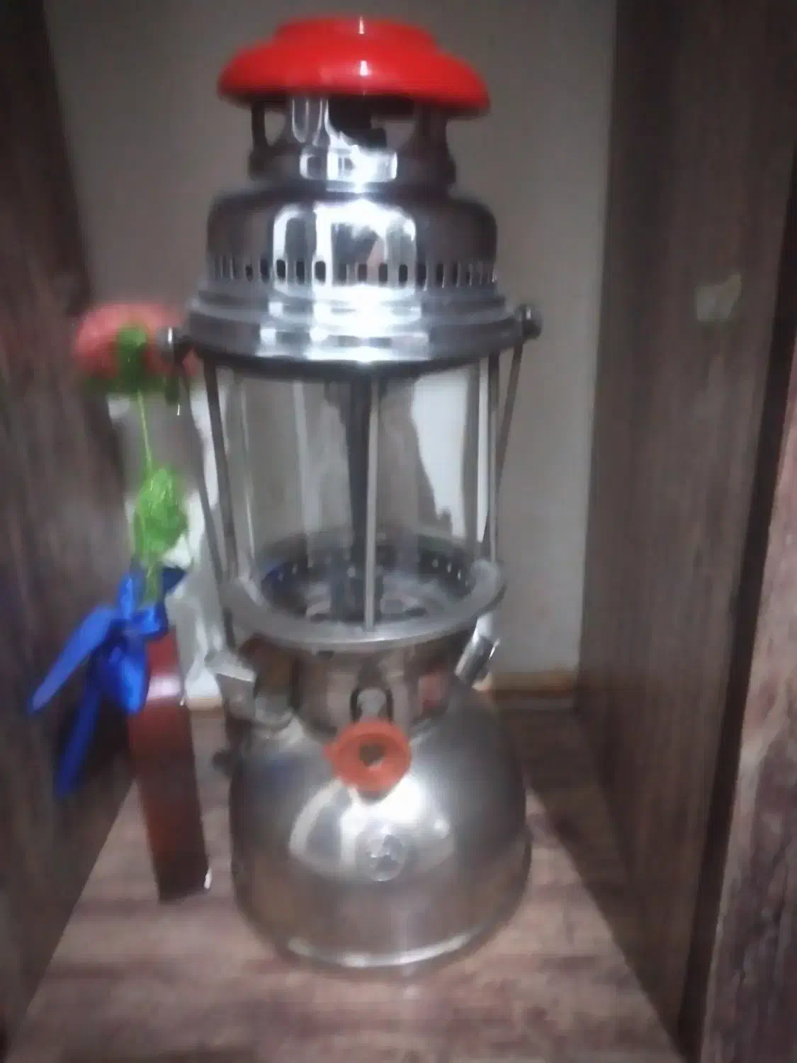 زنبوری قدیمی اصل آلمان نو بدون خط و خش|کلکسیون اشیاء عتیقه|نمین, |دیوار