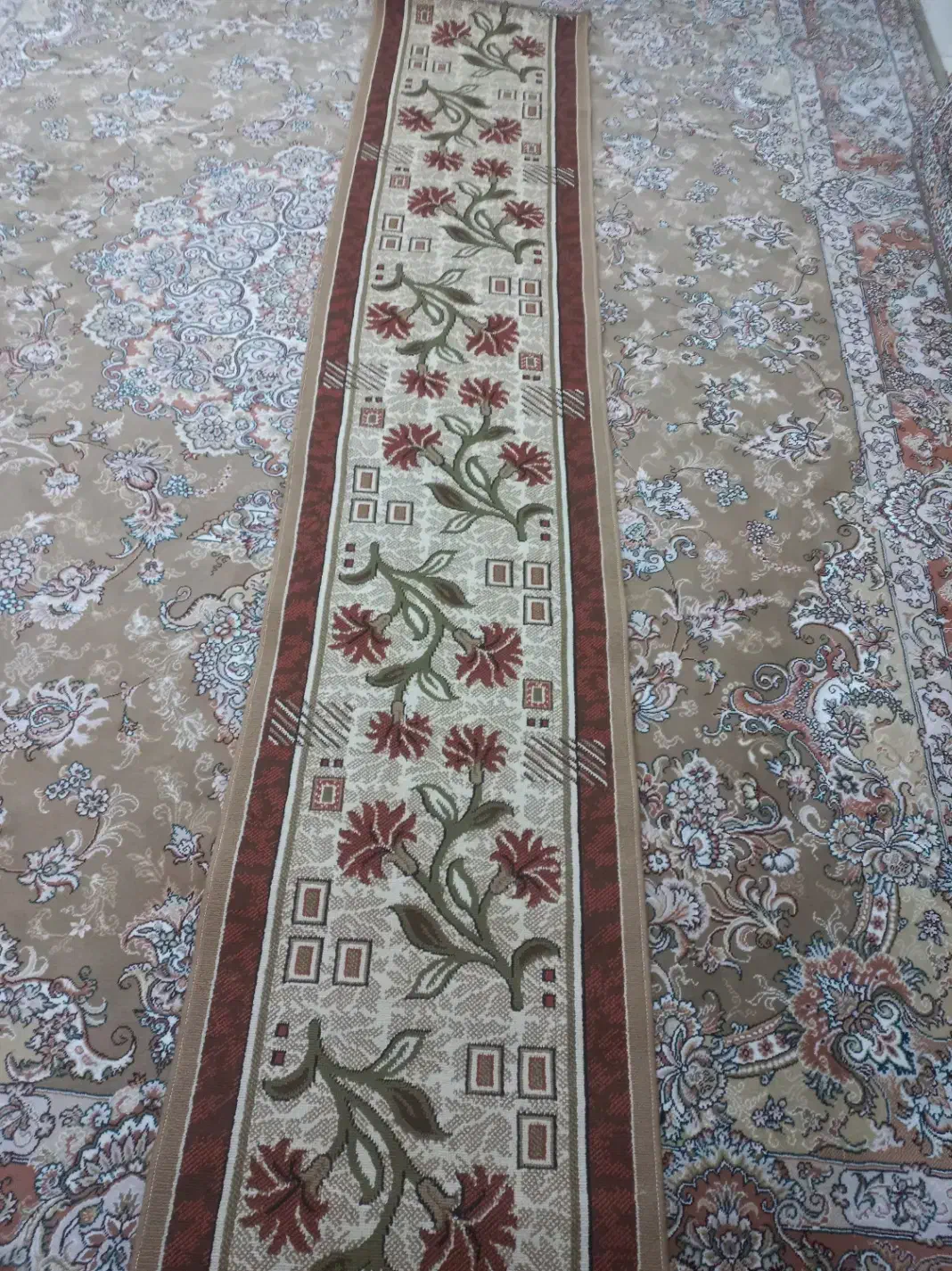 کناره فرش نو نو|فرش|کرمانشاه, |دیوار