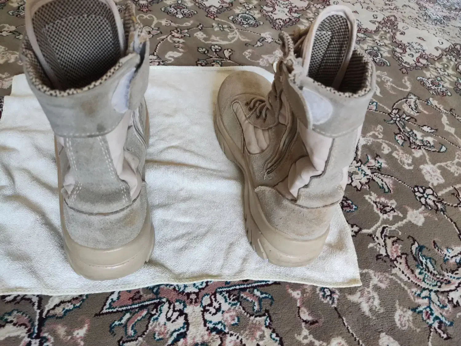 پوتین نظامی اصل برای کوهنوردی|کیف، کفش، کمربند|بانه, |دیوار