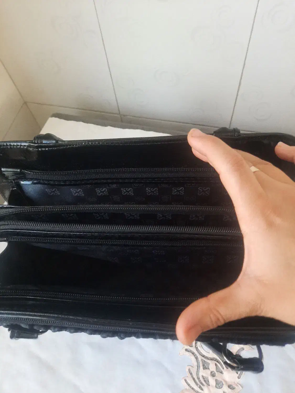 کیف نونو|کیف، کفش، کمربند|زنجان, |دیوار