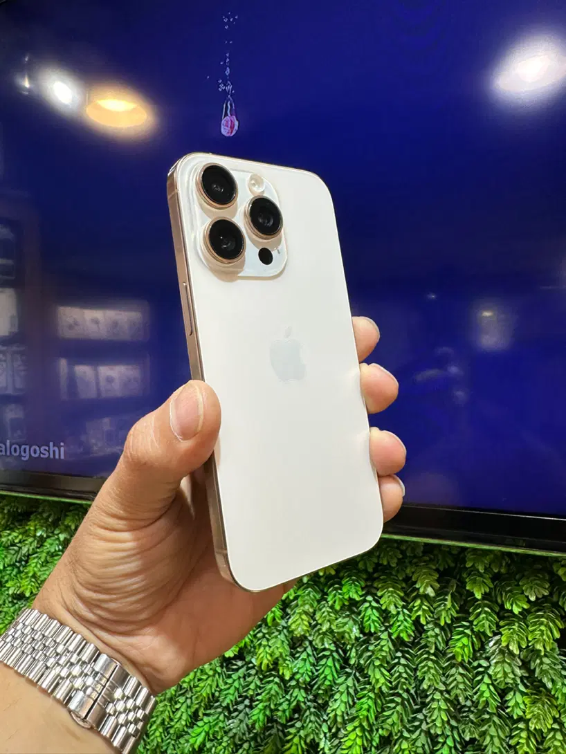 iphone 16 pro|موبایل|اراک, |دیوار