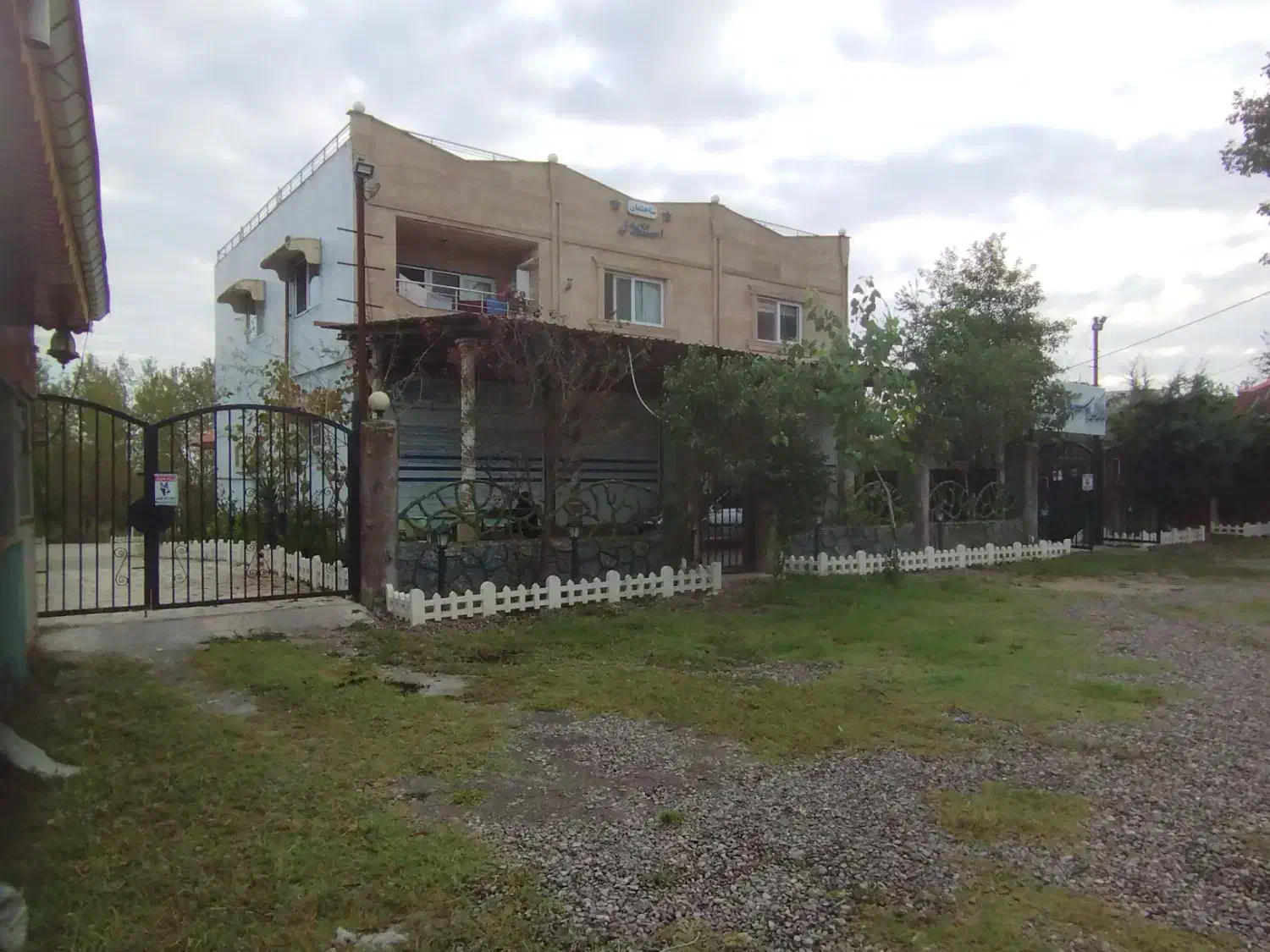 اجاره باغ ویلا|اجارهٔ کوتاهمدت ویلا و باغ|گوراب زرمیخ, |دیوار