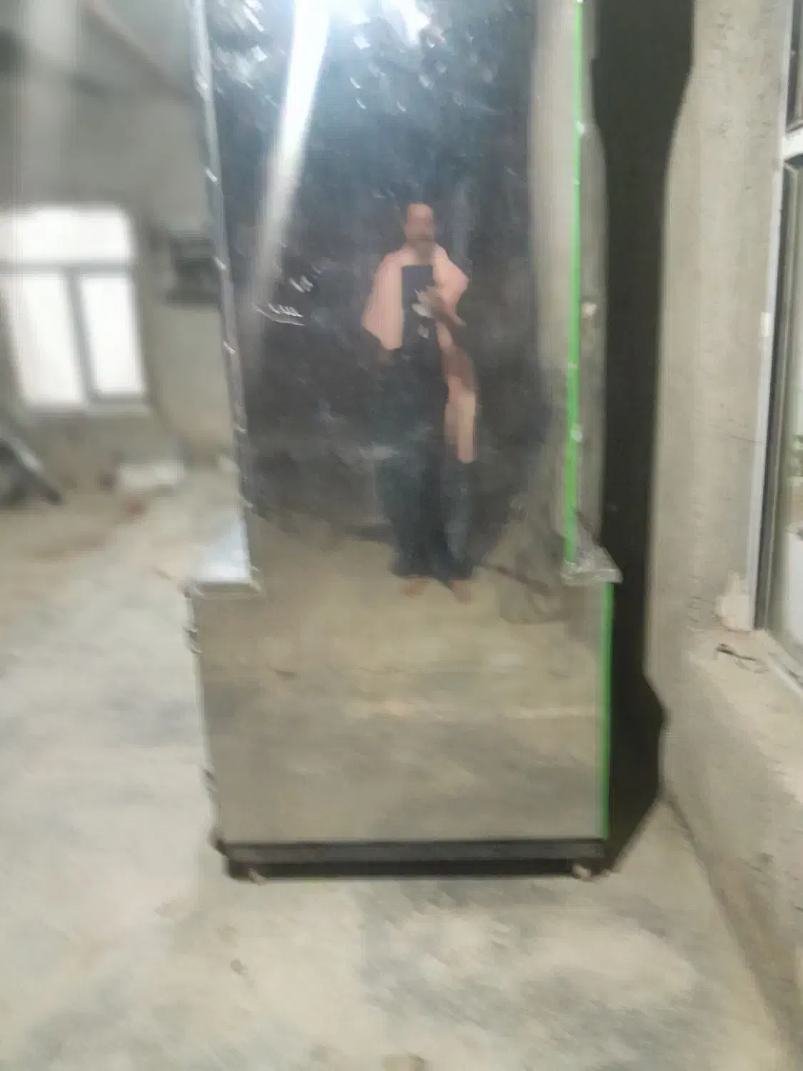 یخچال|یخچال و فریزر|کبودرآهنگ, |دیوار