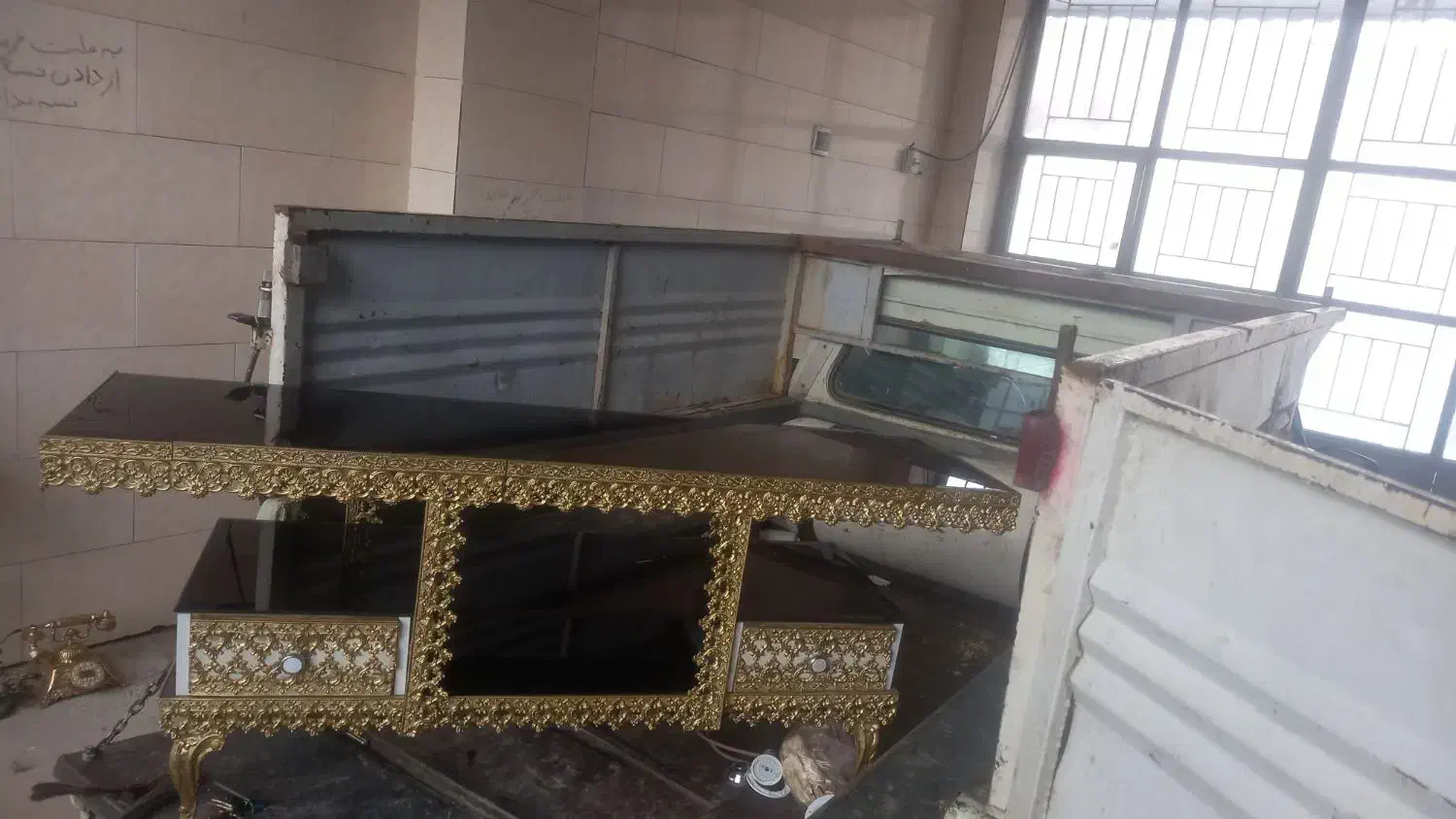 میز اینه کنسول|مبلمان خانگی و میز عسلی|اراک, |دیوار