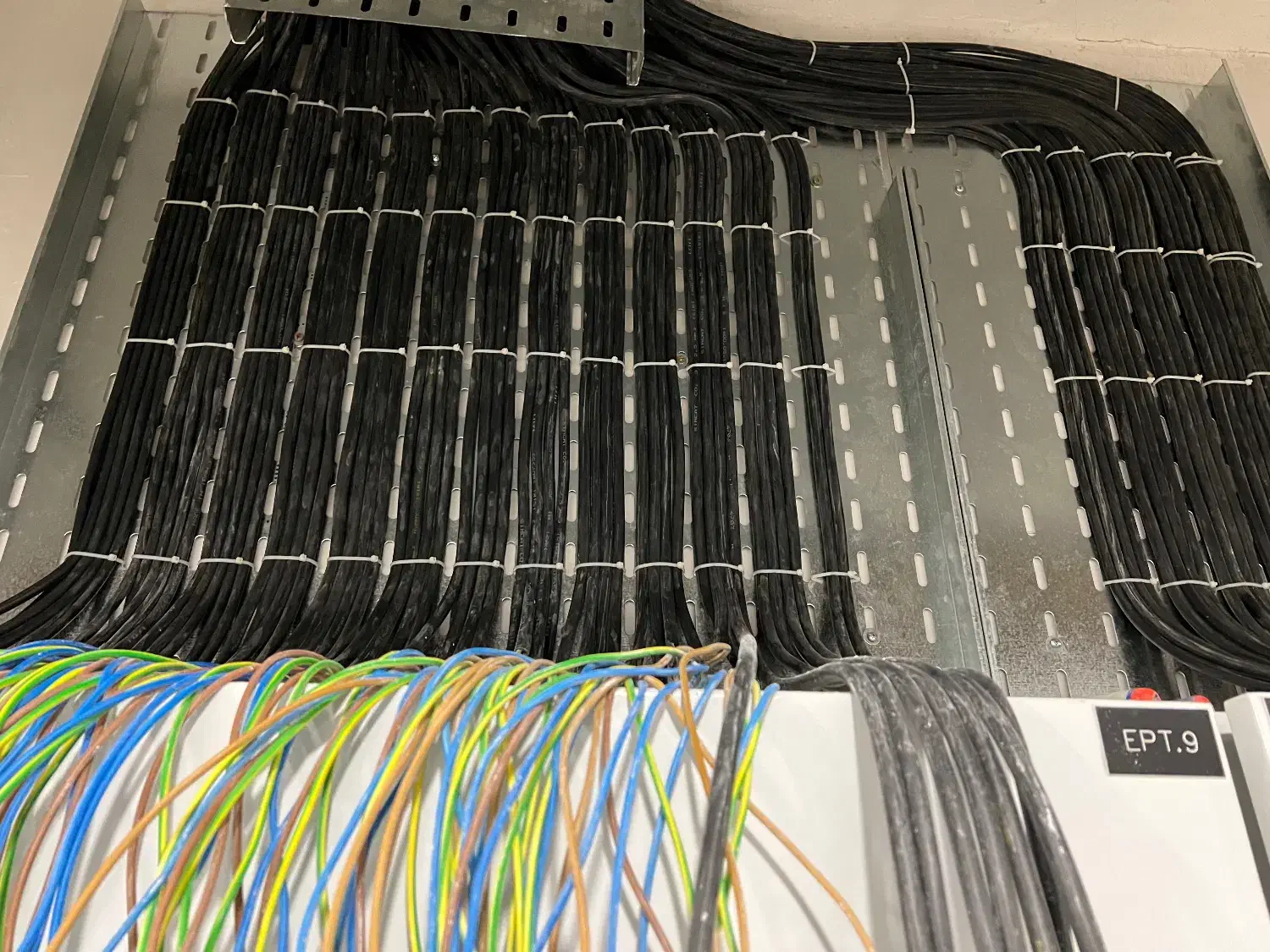 برقکاری در ورامین|خدمات پیشه و مهارت|ورامین, ورامین|دیوار