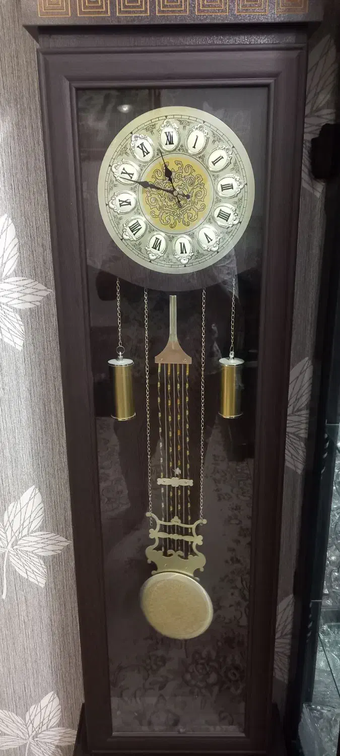 میز تلوزیون کلاسیک و ساعت ایستاده|میز تلویزیون|خمین, |دیوار