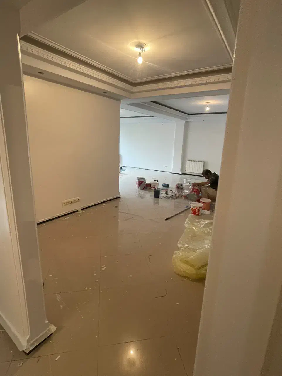 ۱۴۵ متر پاسداران گلستان ها طبقه پنجم