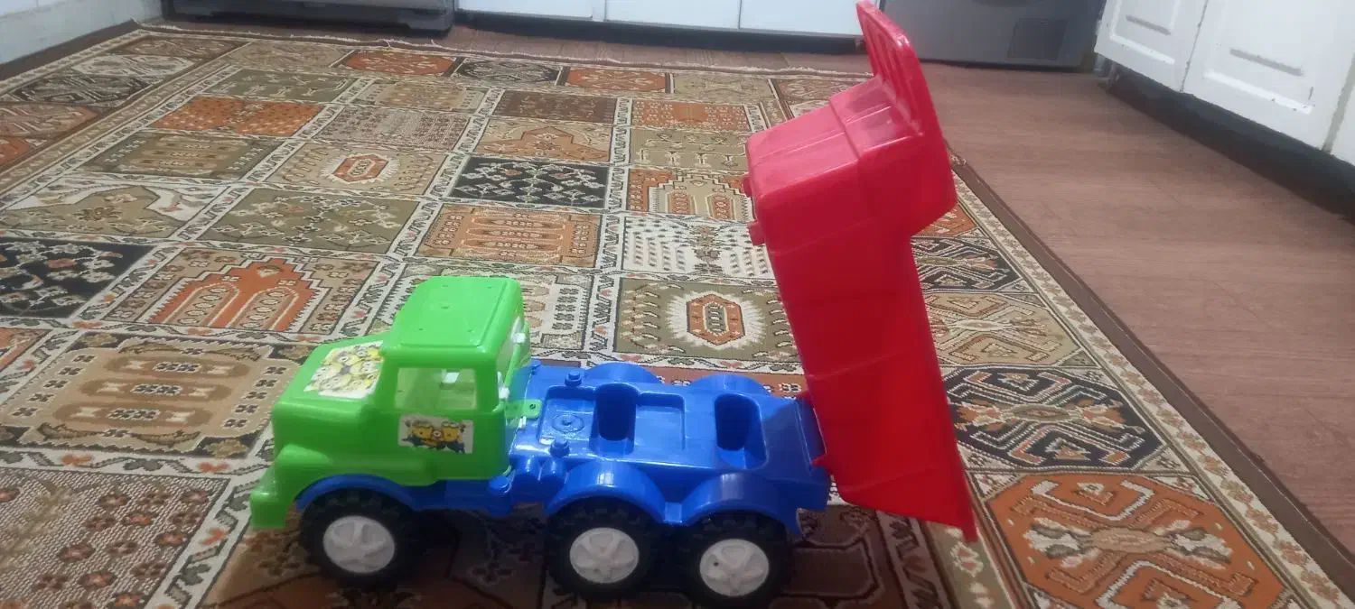 کامیون اسباب بازی بزرگ|اسباببازی|قم, شاه سید علی|دیوار